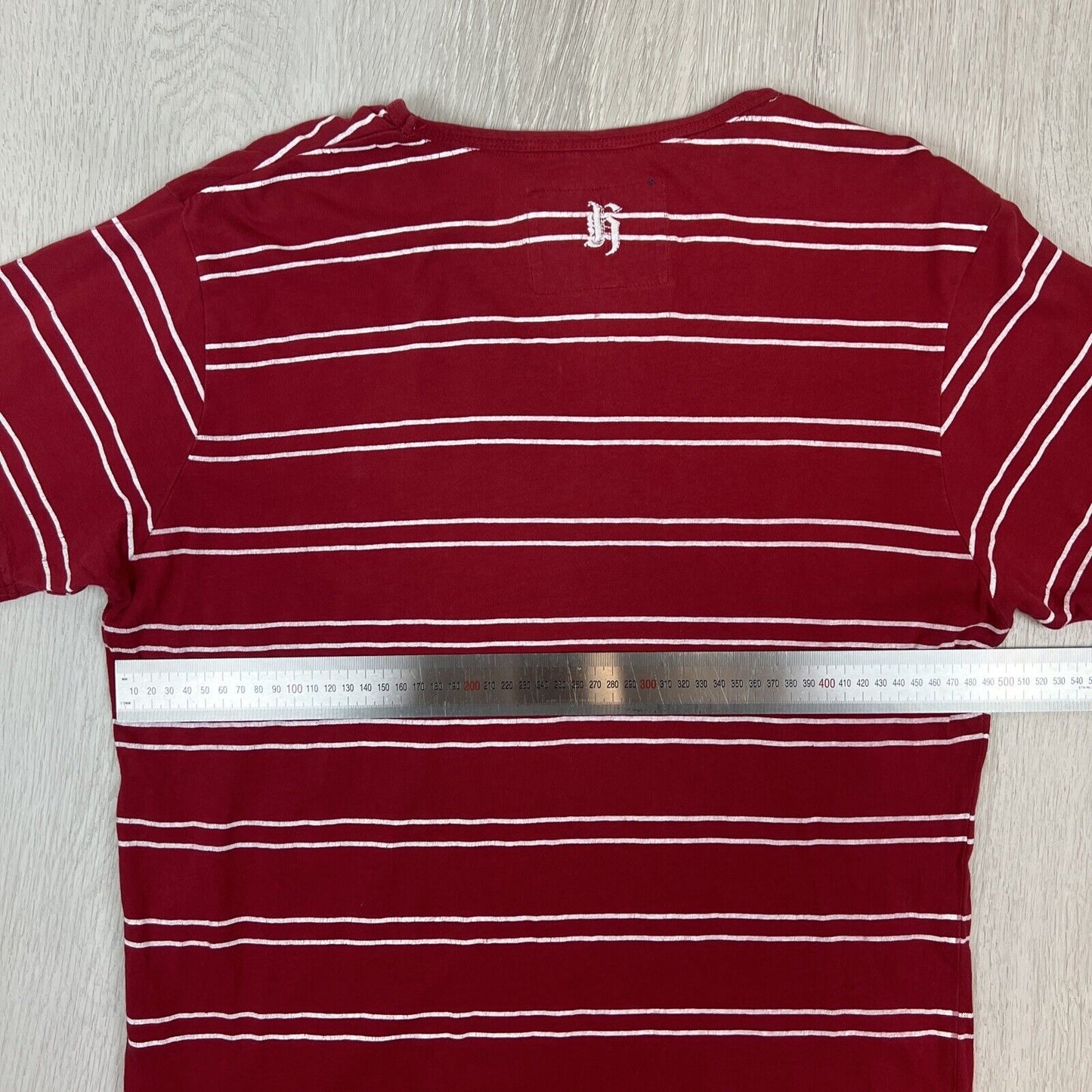 Henleys Mens Striped Red T-Shirt Size Small