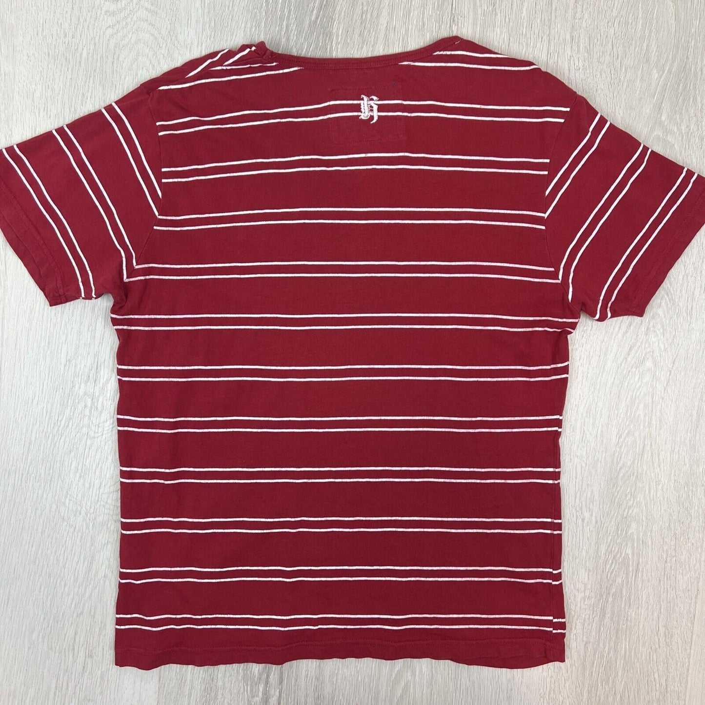 Henleys Mens Striped Red T-Shirt Size Small