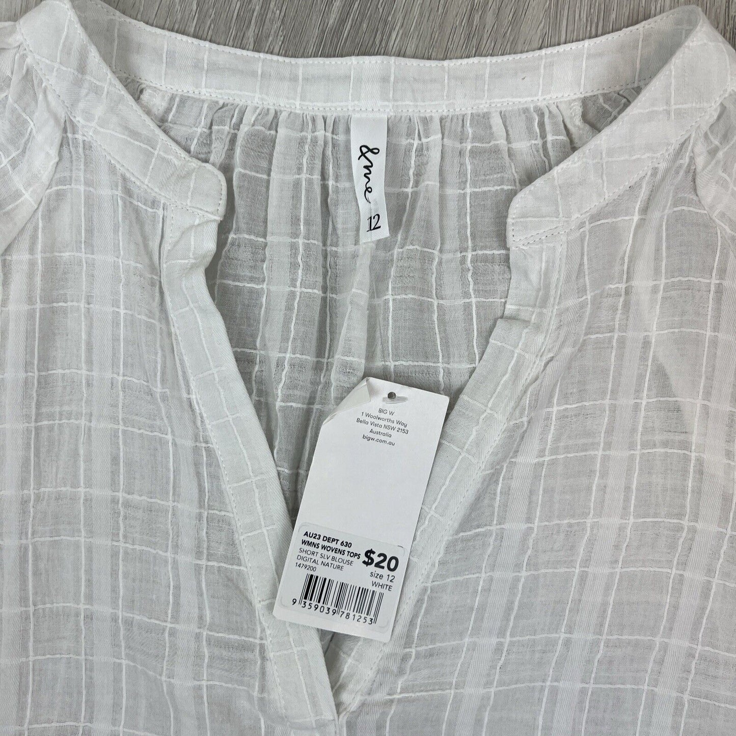 &Me Womens White Blouse Top Size 12 (new)