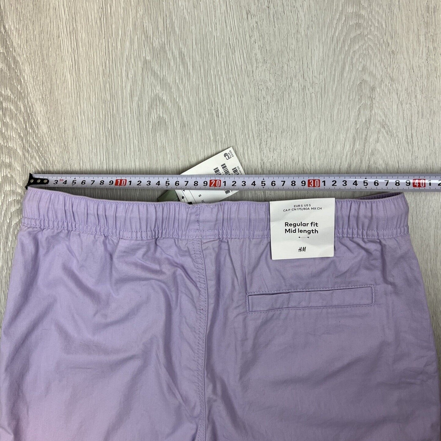 H&M Mens Regular Fit Mid Length Purple Shorts Size Small (New)