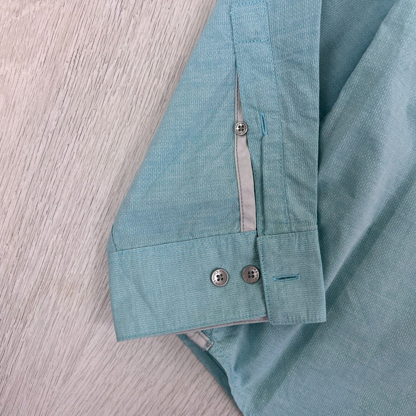 Calvin Klein Classic Fit Mens Long Sleeve Button Up Shirt Size Large