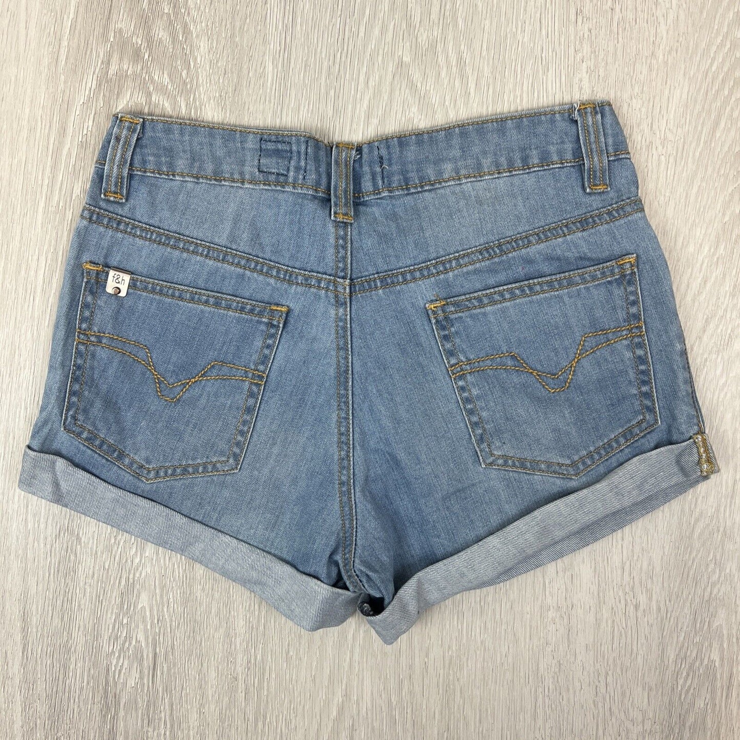 Folded & Hung Womens Medium Wash Denim Shorts Size 26