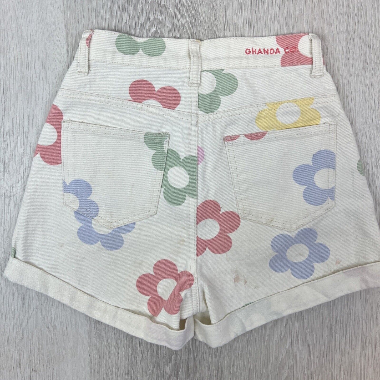 Womens Outfit Set - Ghanda Flower Denim Shorts Size XS /  Cotton On Tank Size XS