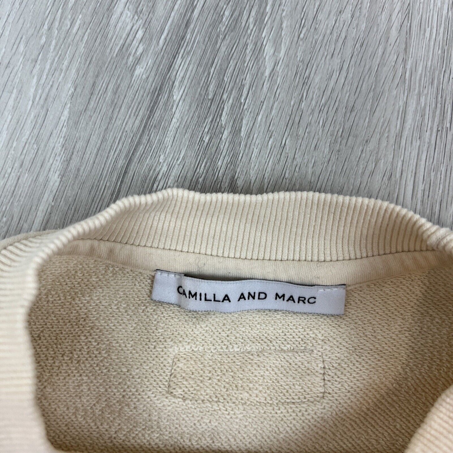 Camilla & Marc Unisex Ovarian Cancer Crew Cream Pullover Jumper Size XS