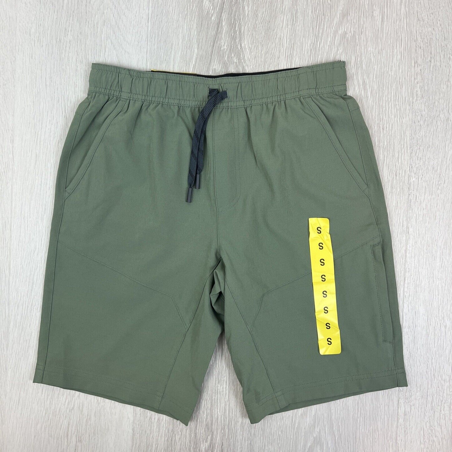 Gerry Mens Pull On Train Short Green Activewear Shorts Size Small (New)