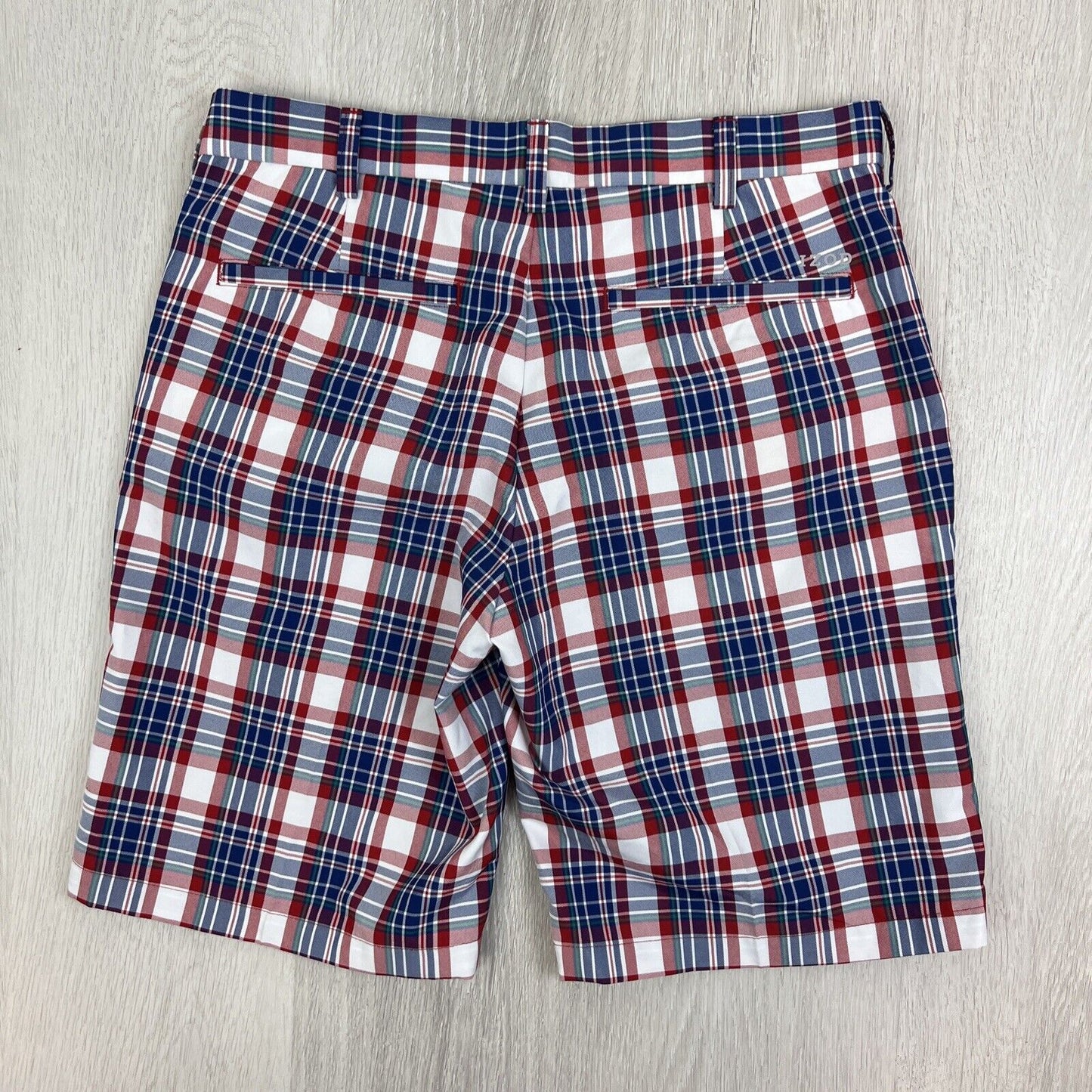 iZod Golf Mens Plaid Golf Shorts Size 32 (Like New)