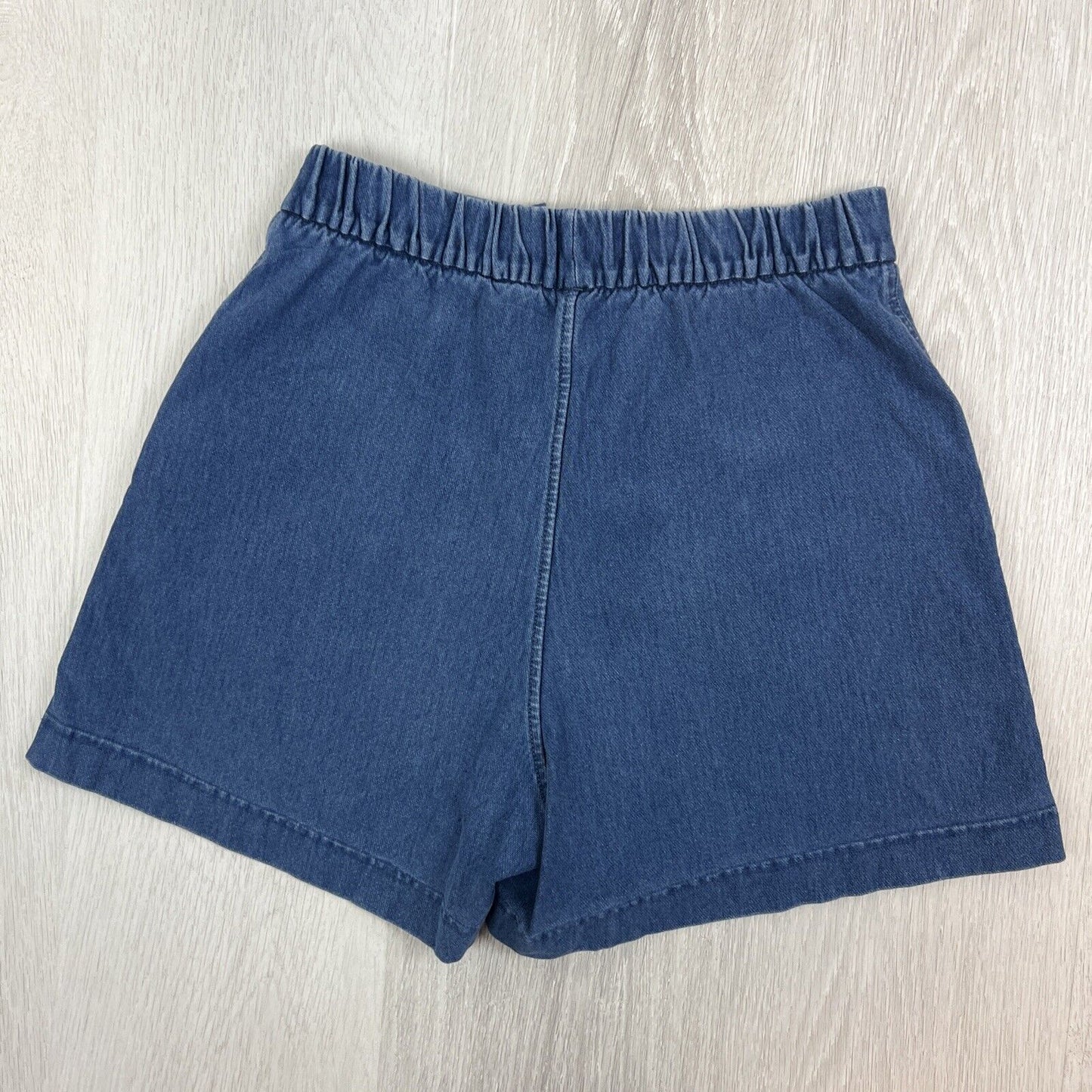 Uniqlo Womens Blue Paper Bag Casual Shorts Size Medium