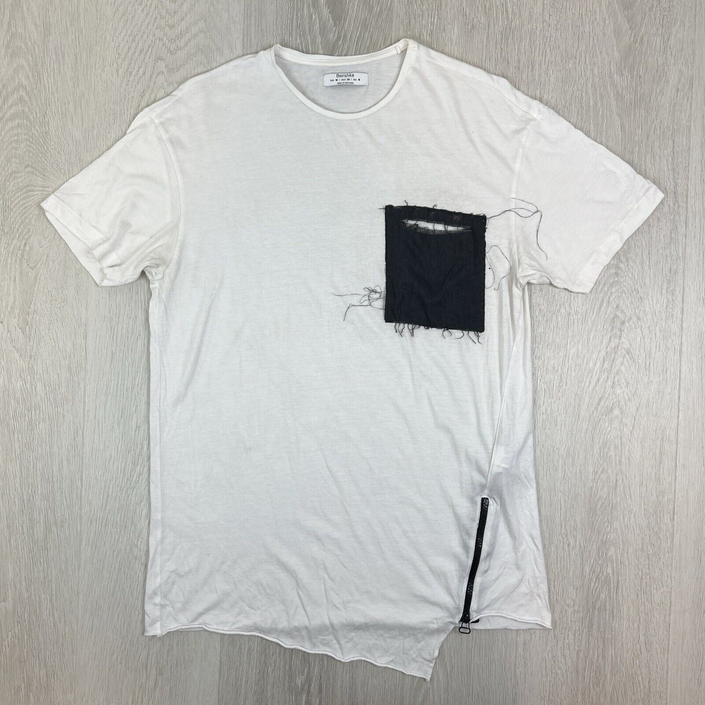 Bershka Mens White T-Shirt Size Medium