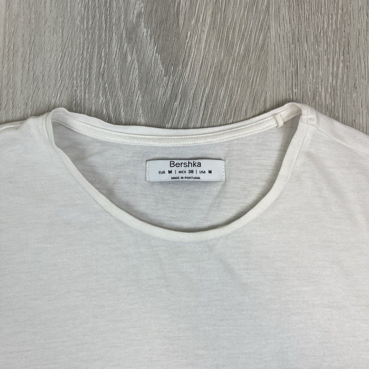 Bershka Mens White T-Shirt Size Medium