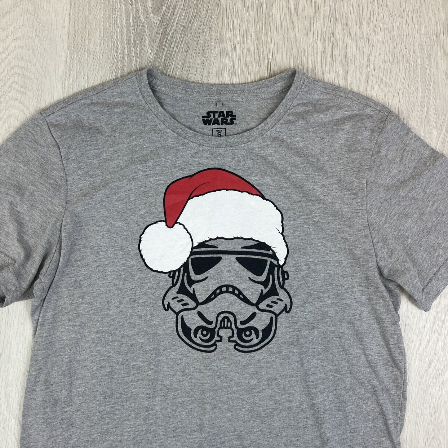 Star Wars Mens Christmas T-Shirt Bundle Size S (1 x Muscle Tee / 1 x T-Shirt)