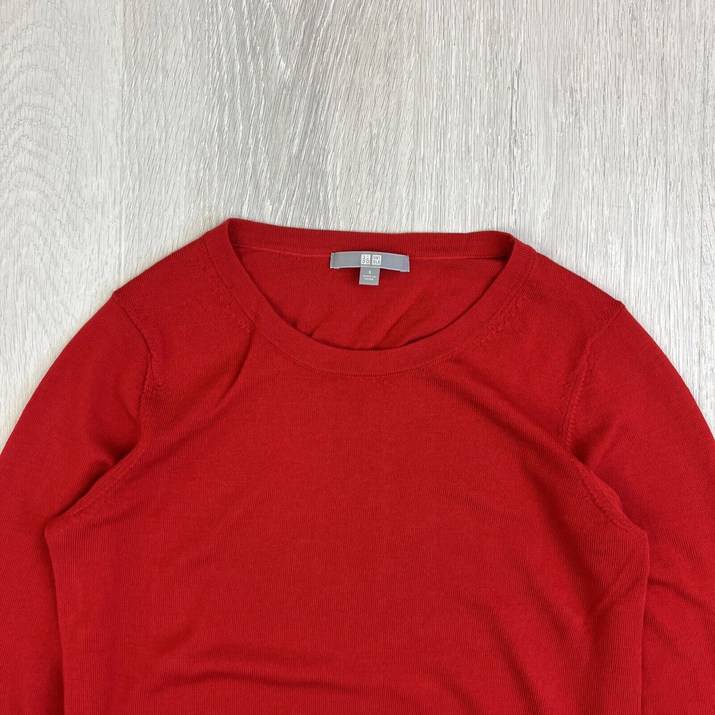 Uniqlo Womens Red Lightweight Wool Knitted Sweater Jumper Size Small