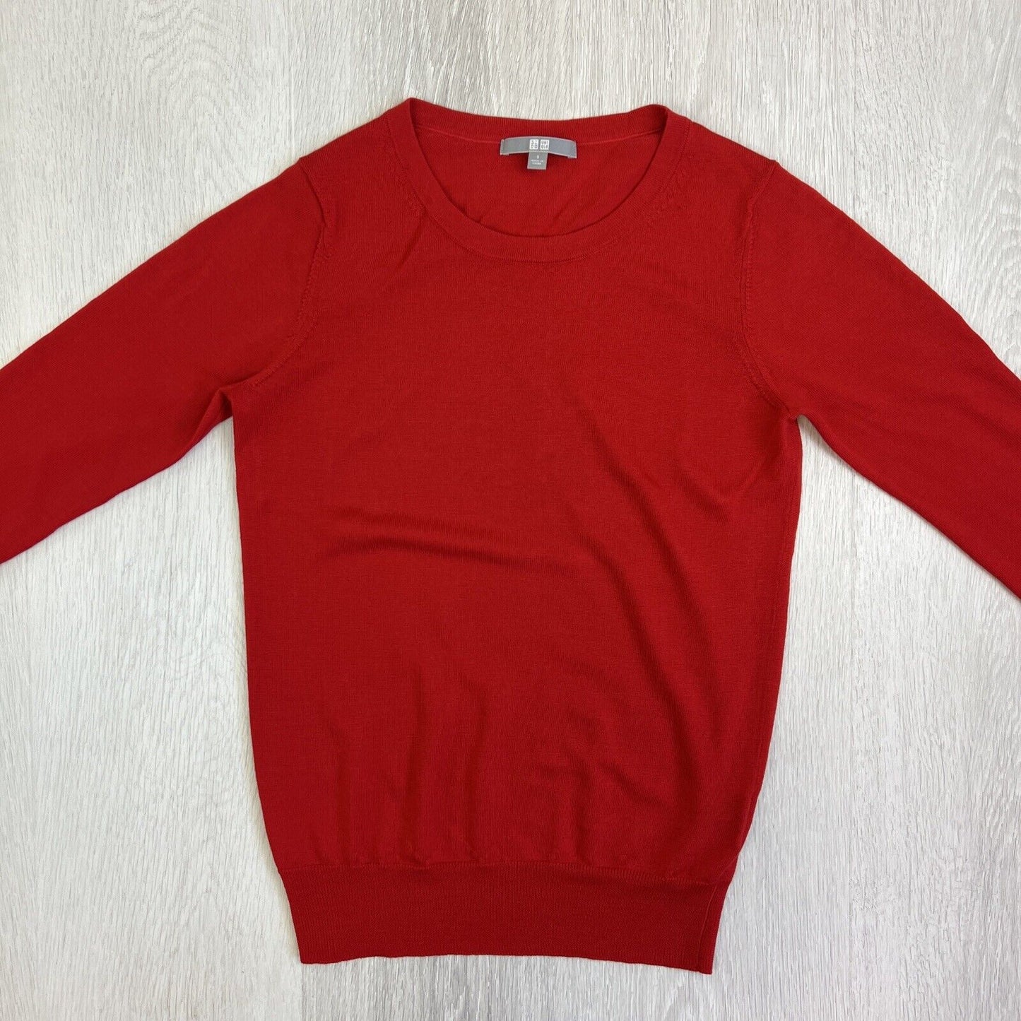 Uniqlo Womens Red Lightweight Wool Knitted Sweater Jumper Size Small