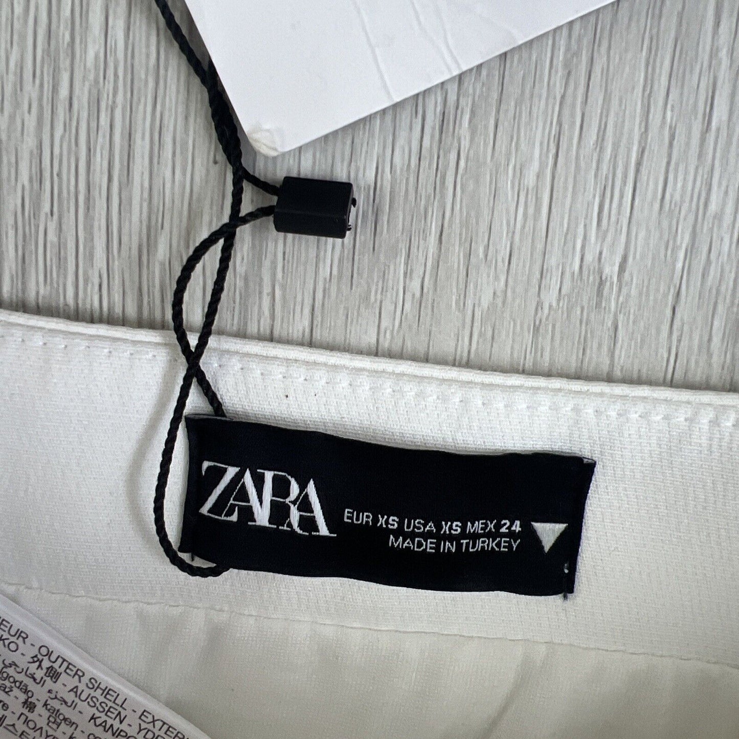 Zara Womens White Mini Skirt Size XS (New)