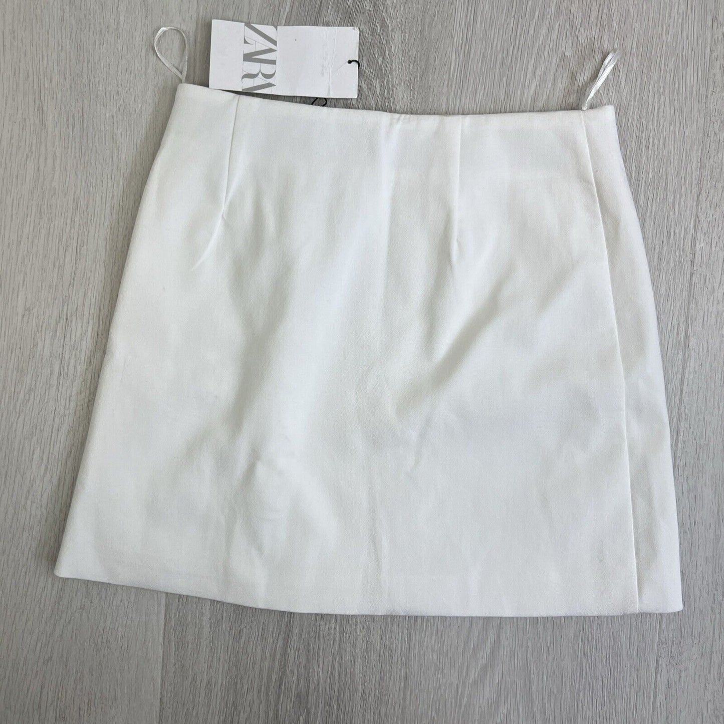 Zara Womens White Mini Skirt Size XS (New)