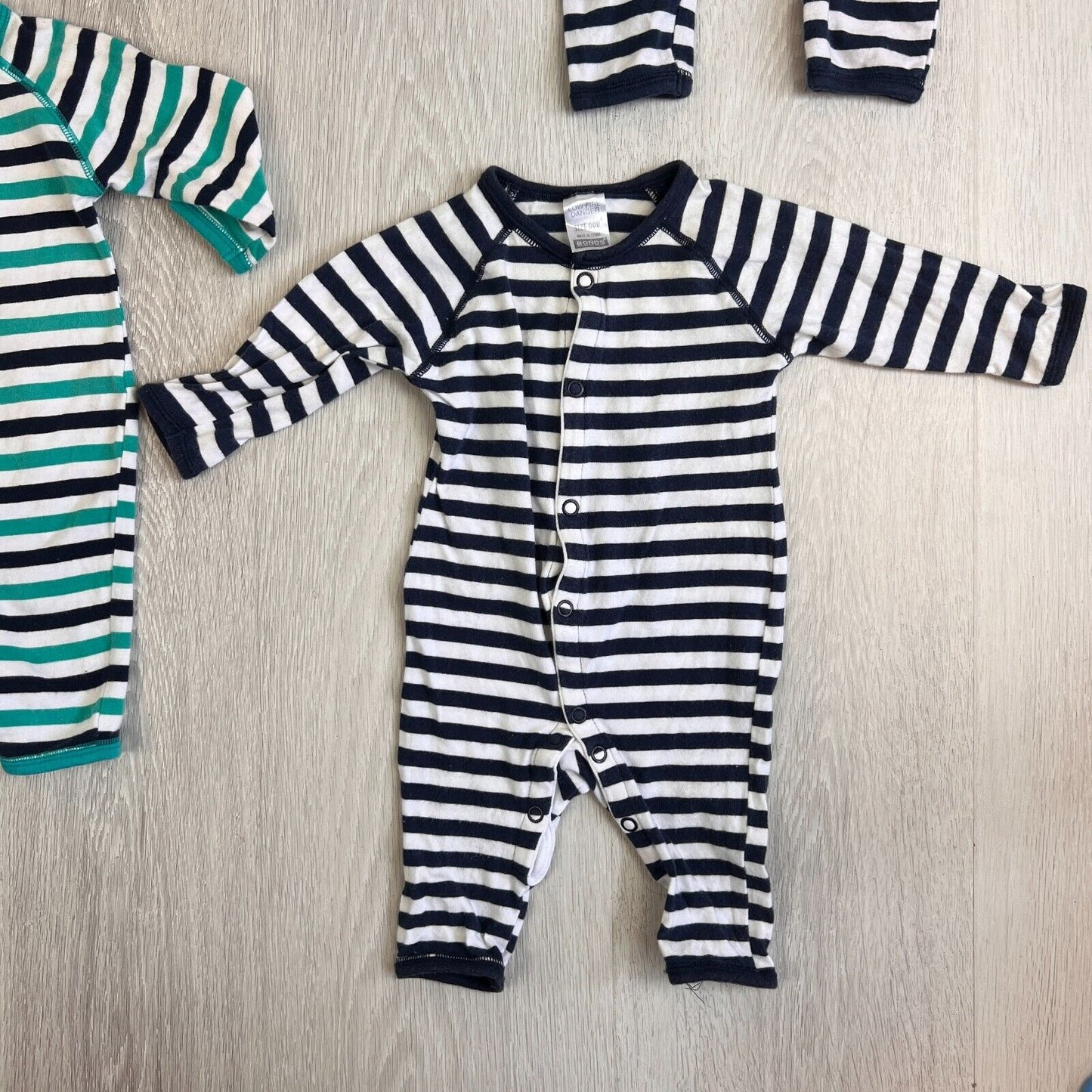 Bonds Baby Boys Clothing Bundle Size 0-3 Months (000) - 7 Pieces