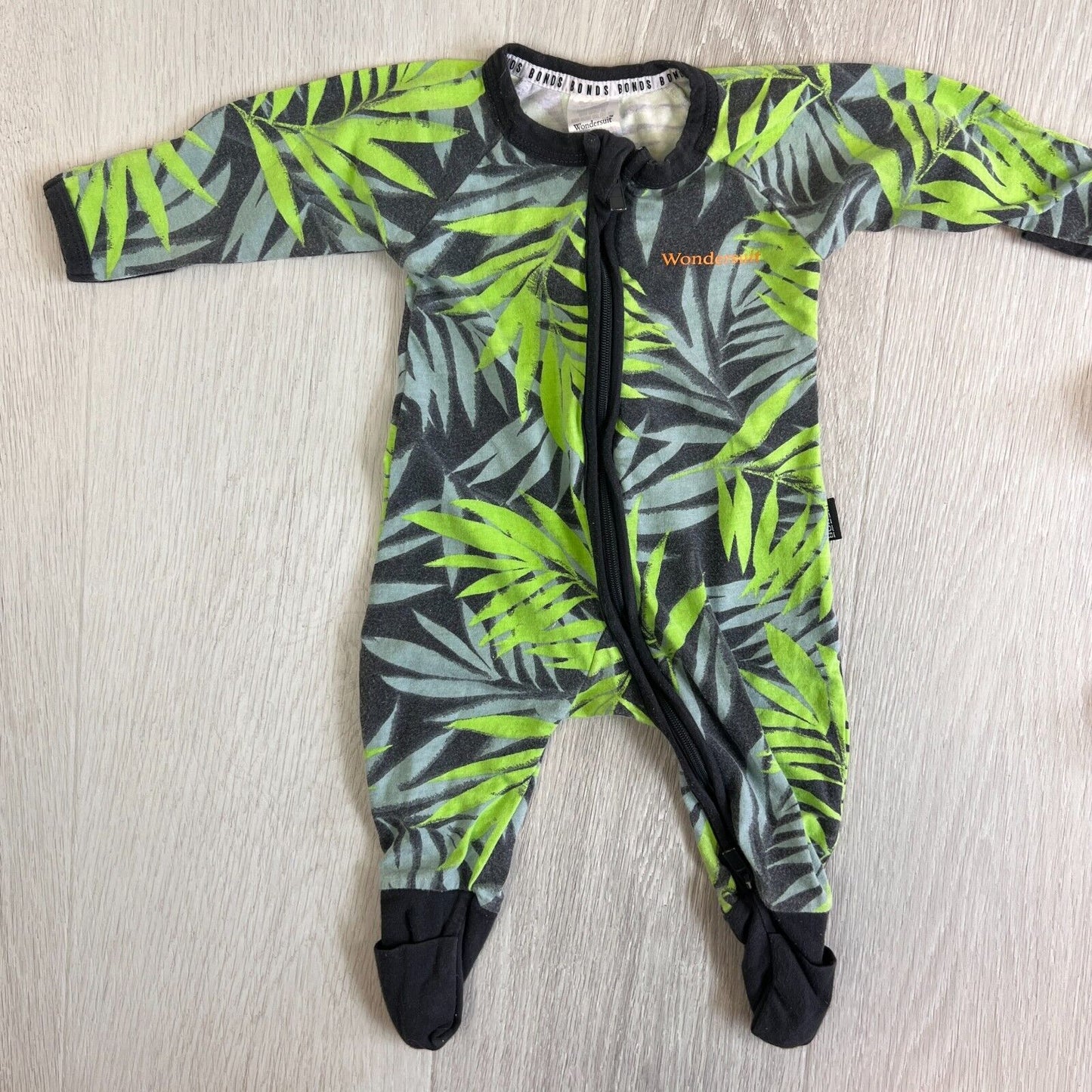 Bonds Wondersuit Baby Kids One Pieces Size 3-24 Months (4 Pieces)