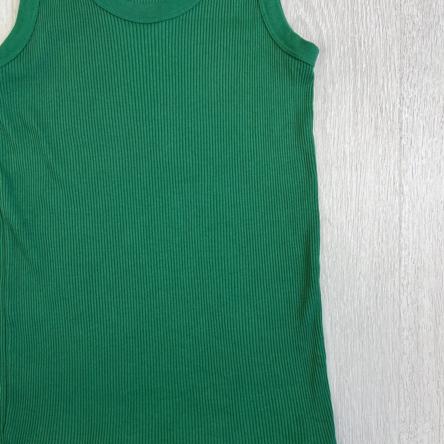 Uniqlo Womens Green Ribbed Stretch Tank Top Size Large