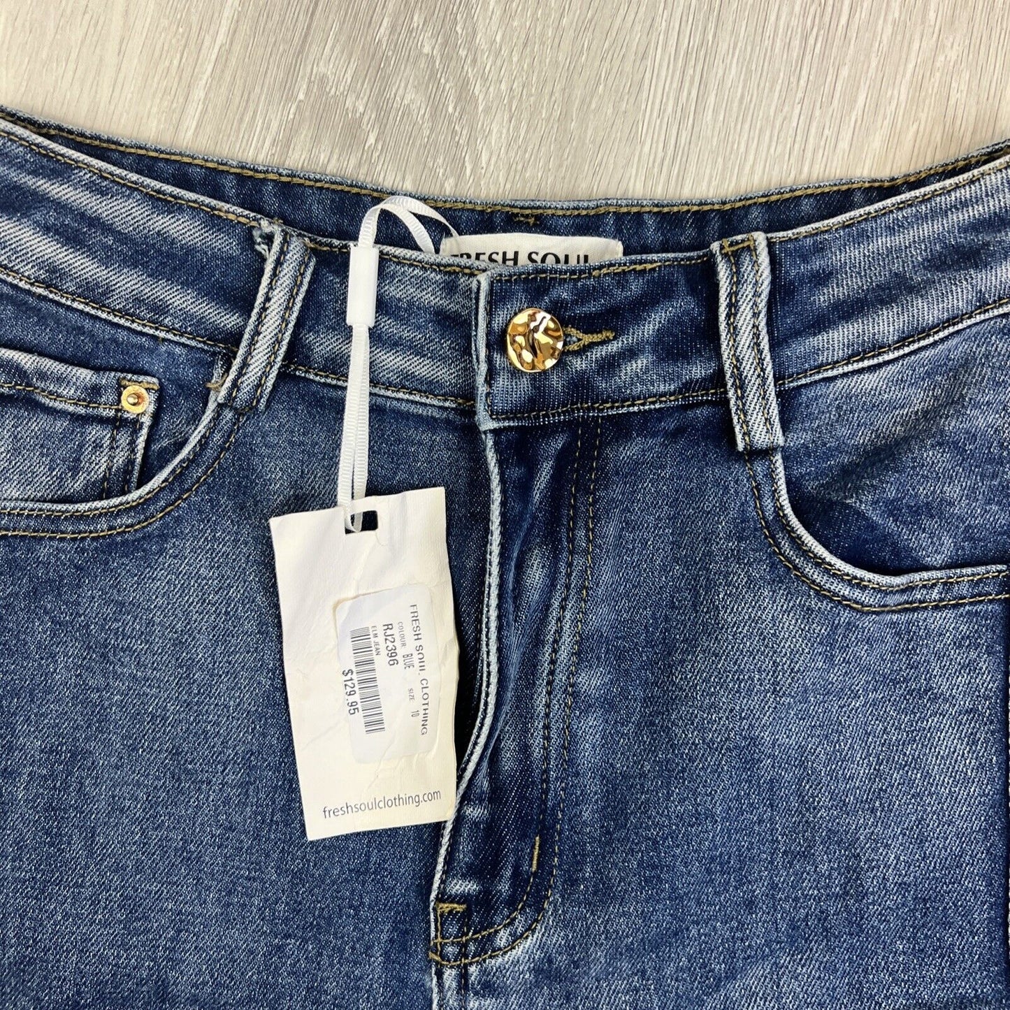 Fresh Soul Womens Mom Tapered Jeans Size 10 (New - $129.95)