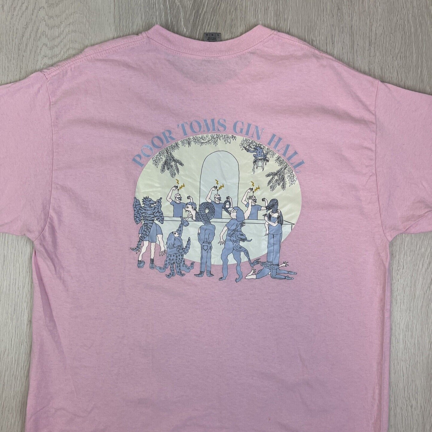 Poor Toms Gin Marrickville Mens Pink T-Shirt Size Large