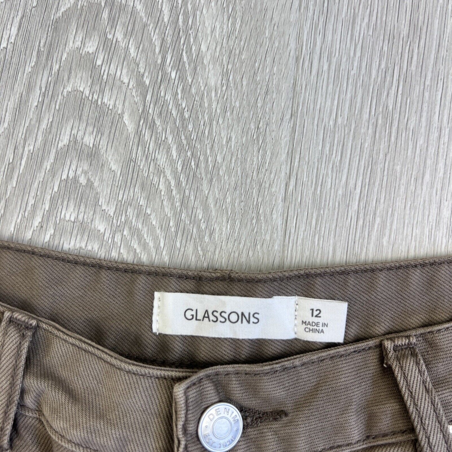 Glassons Womens Brown Denim Shorts Size 12