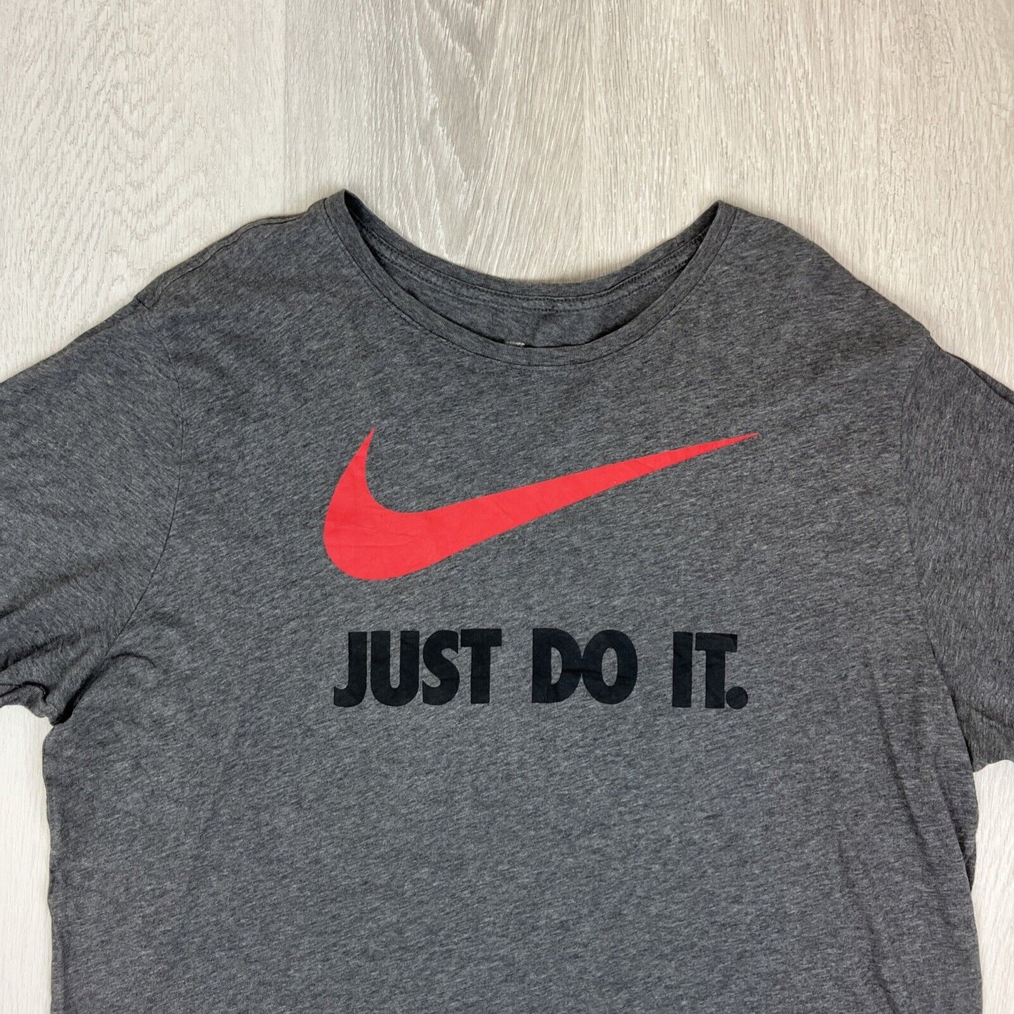 Nike Mens Grey Short Sleeve T-Shirt Size XL