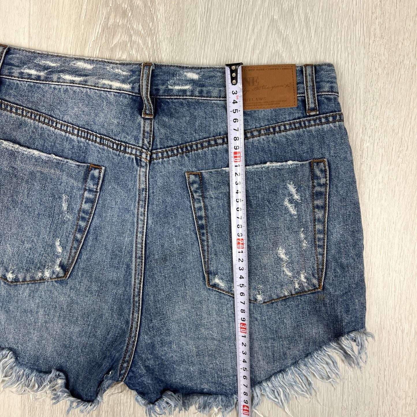 One Teaspoon Womens Blue Denim Cut-Off Animal Pattern Shorts Size 29