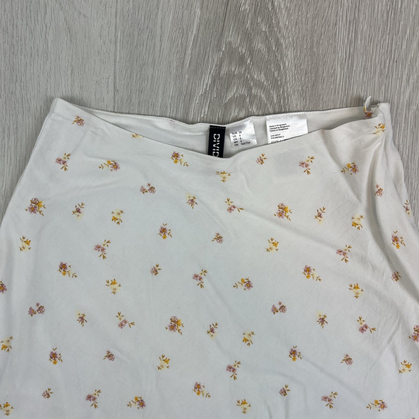 Divided by H&M Womens White A-Line Skirt Size 6