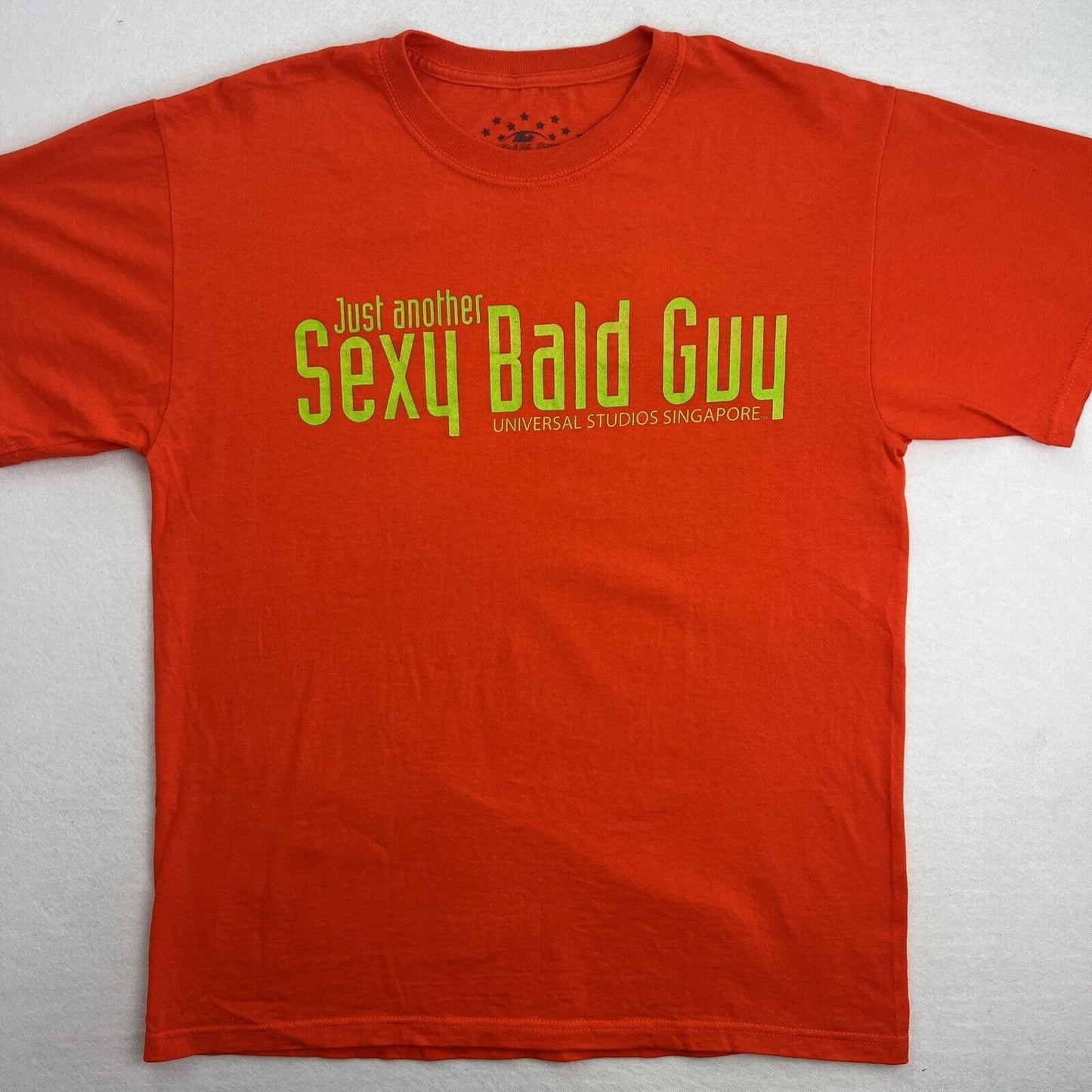 Universal Studios Singapore Mens Orange T-Shirt Size Medium