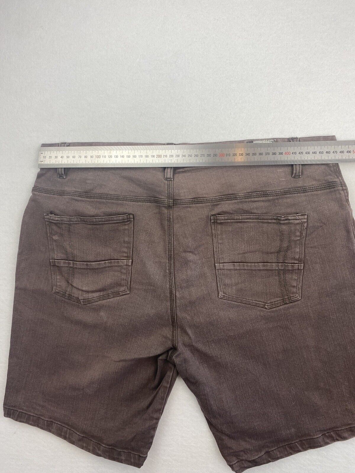 Ocean And Earth Mens Brown Shorts Size 36