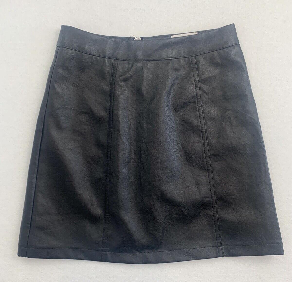 Calli Women’s Black Faux Leather Skirt Size 6