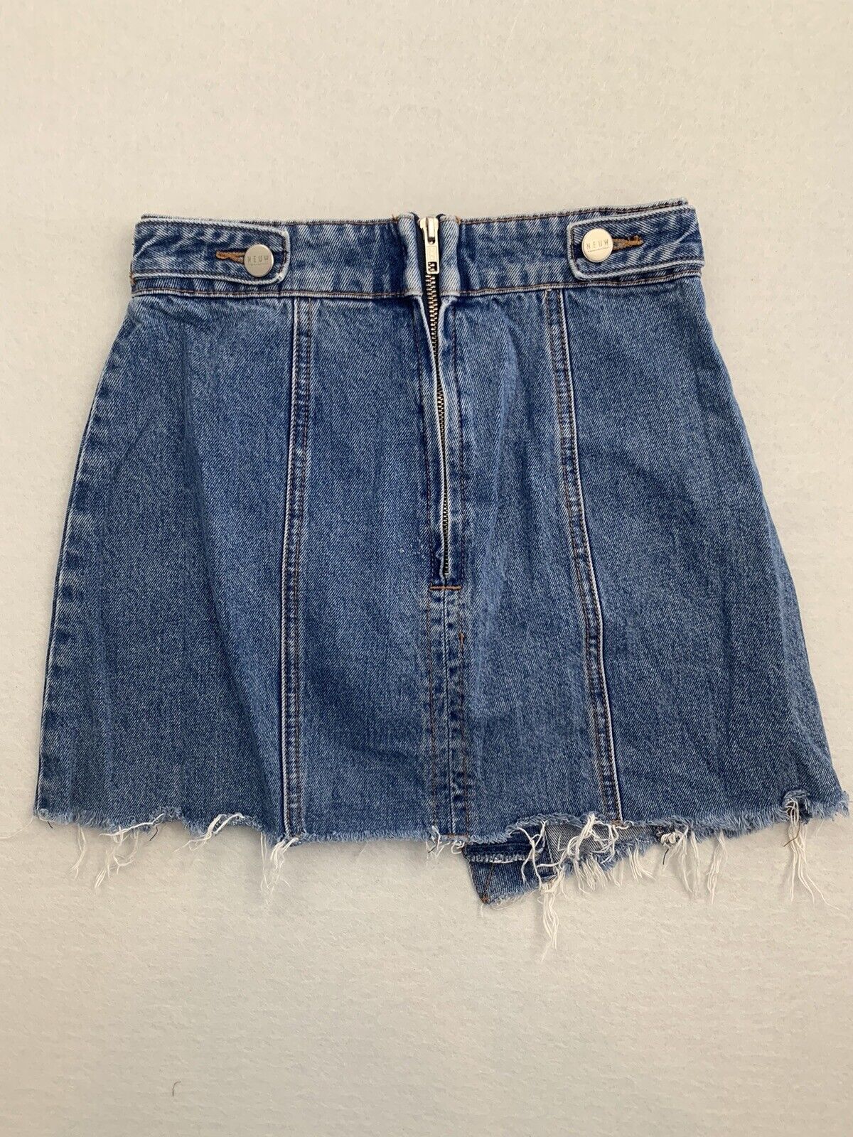 Neuw Womens Denim Skirt Farrow Skirt Expose Size 24