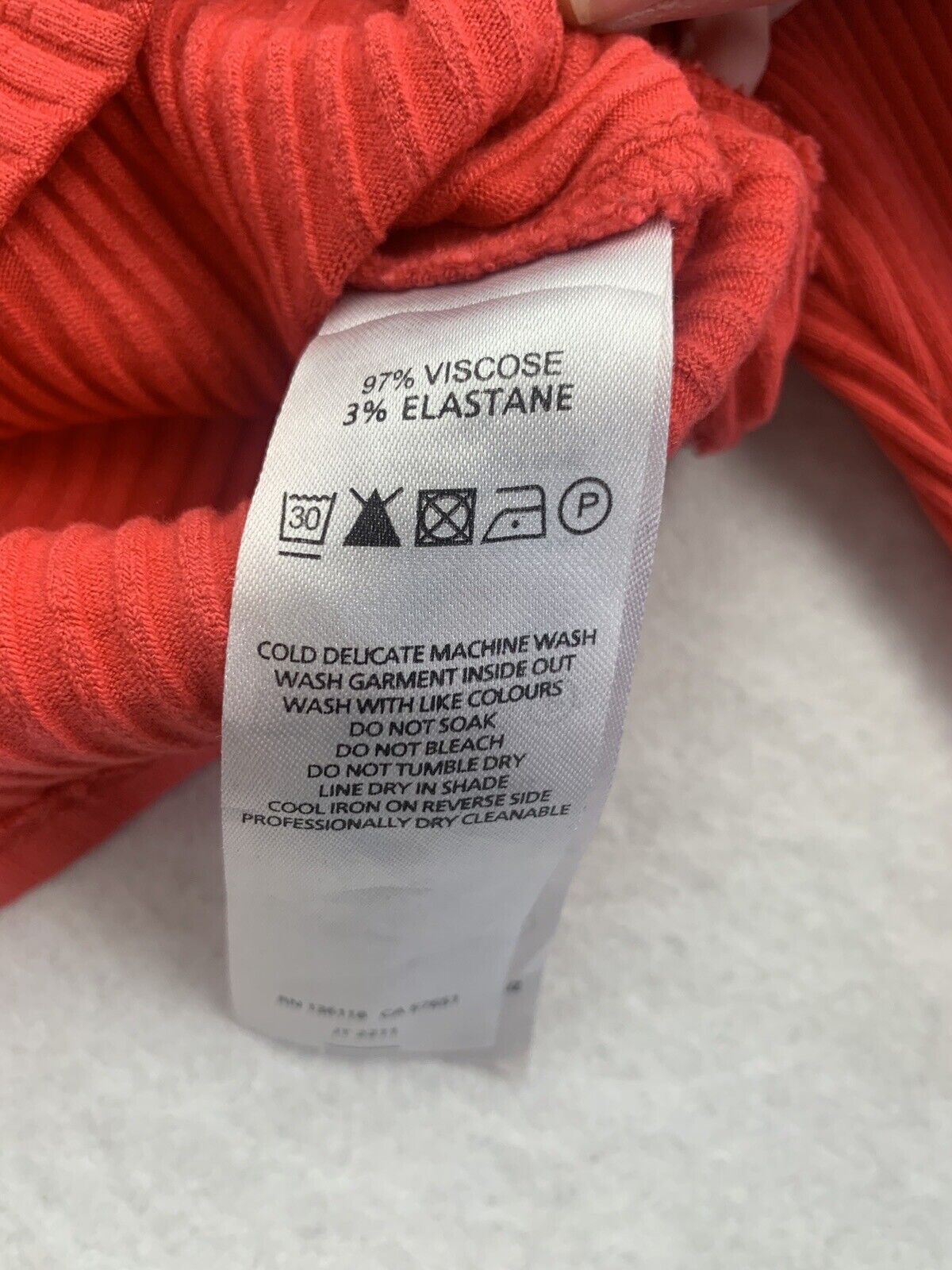 Women’s Forever New Ribbed Tank Top Size 10