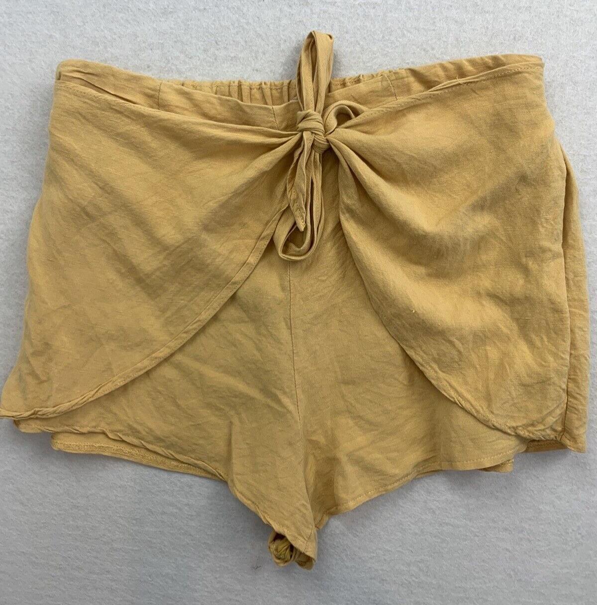 Subtitled Womens Yellow Linen Blend Shorts Size Large