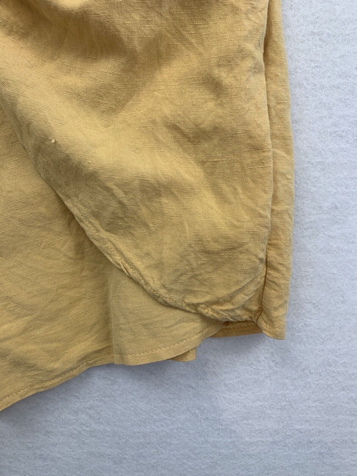 Subtitled Womens Yellow Linen Blend Shorts Size Large