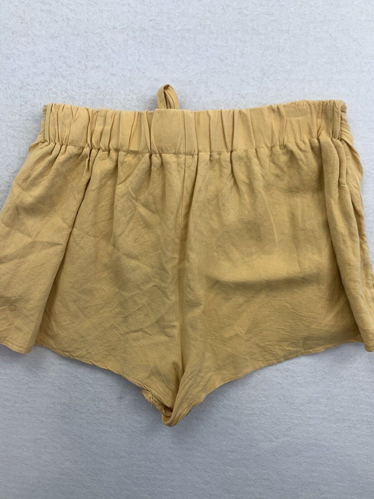 Subtitled Womens Yellow Linen Blend Shorts Size Large