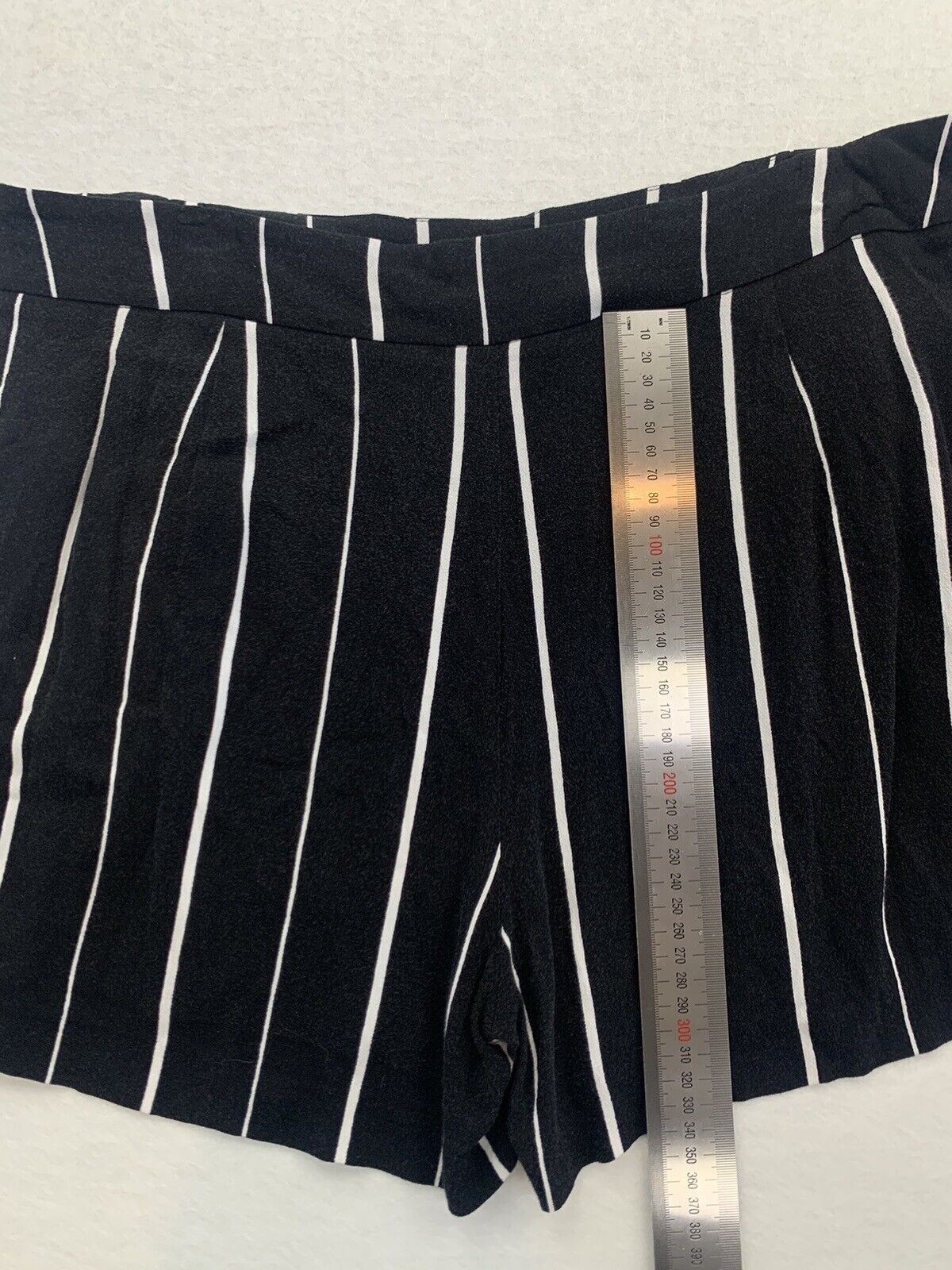 Fate Womens Black Striped Shorts Size 12