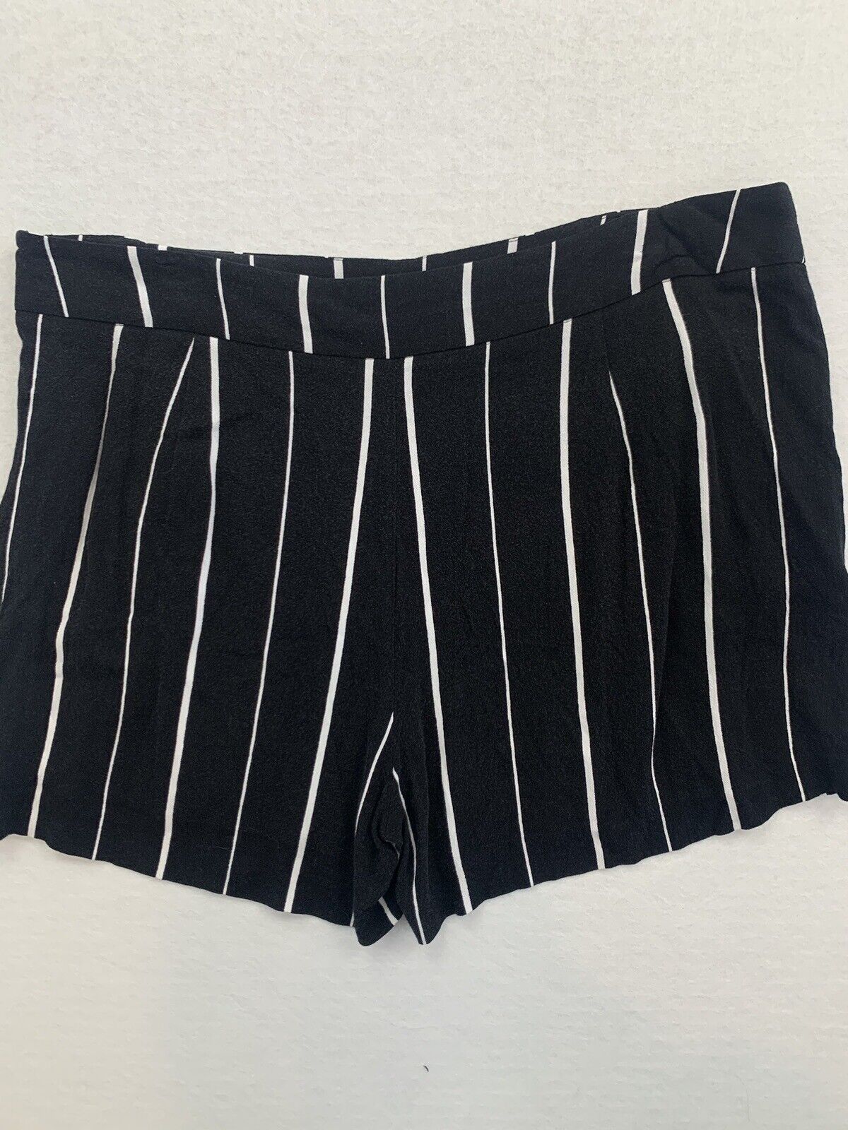 Fate Womens Black Striped Shorts Size 12