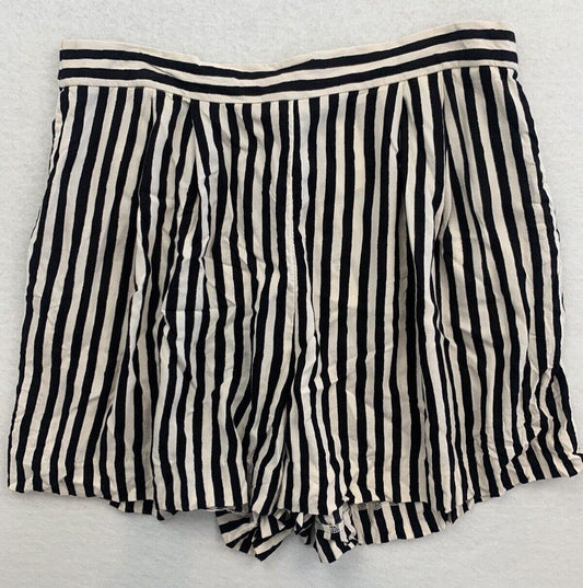 H&M Womens Striped Viscose Shorts Size US 10