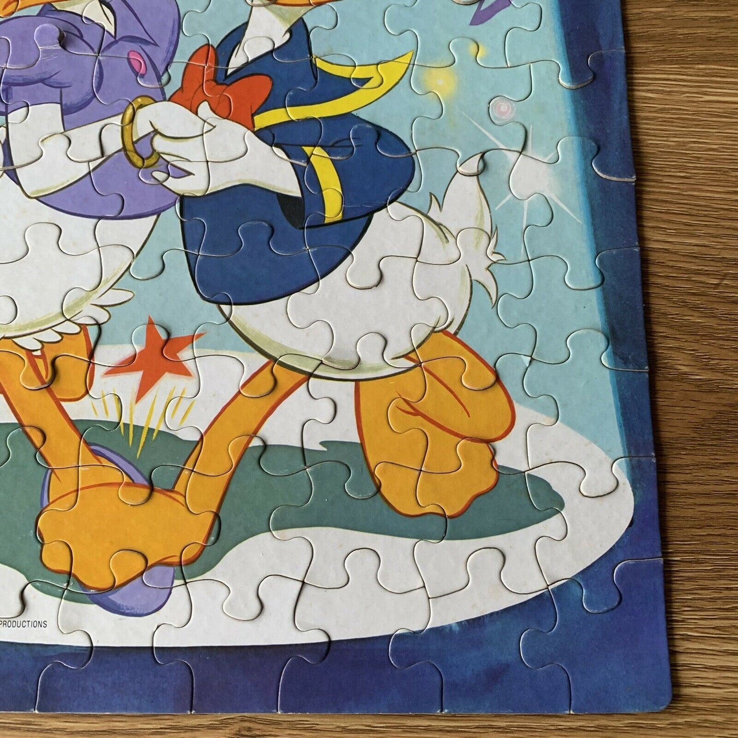 Vintage Walt Disney Donald Duck & Daisy Duck Complete Puzzle 1980