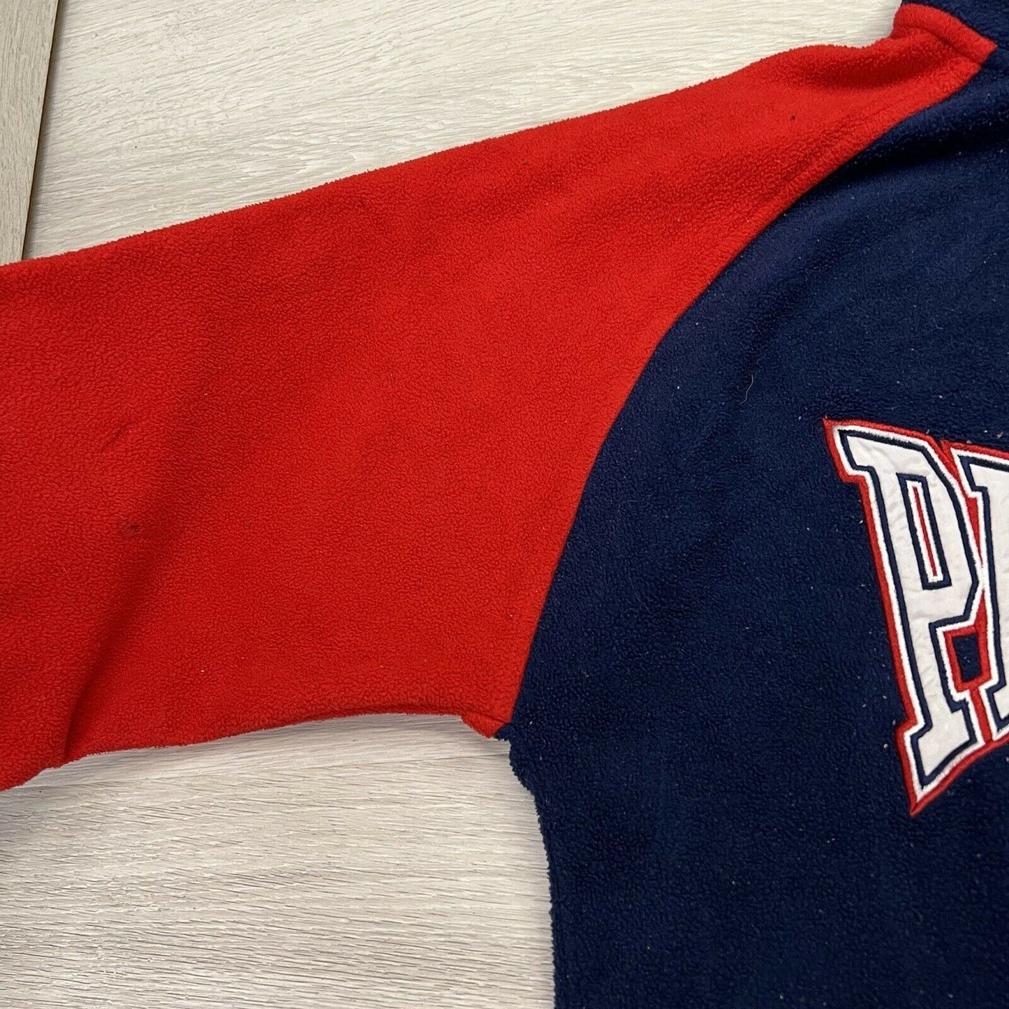 New England Patriots Pullover Fleece Jumper Youth Size L (16-18 Years)