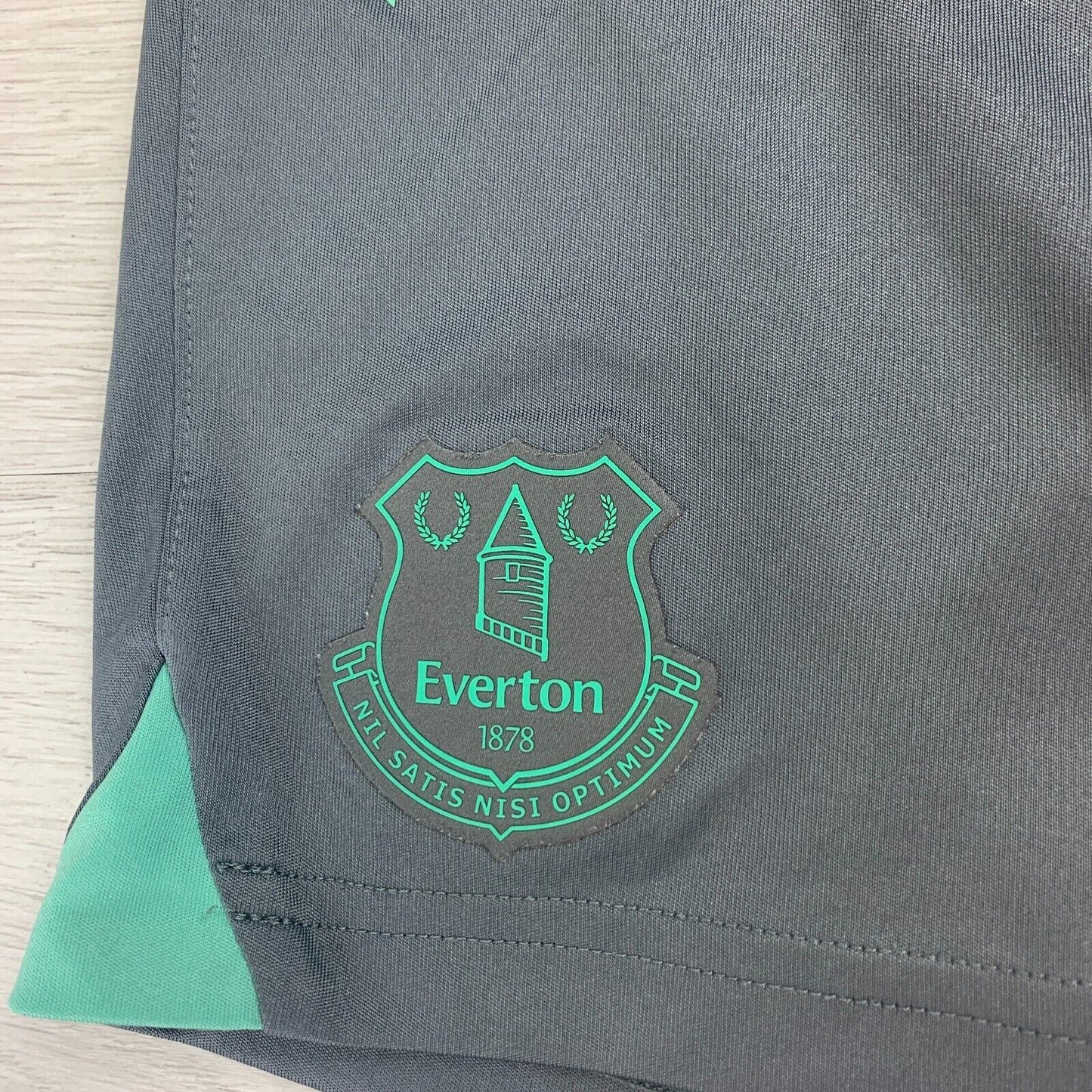 Hummel Everton FC Football Shorts Grey Kids Size 10 Years