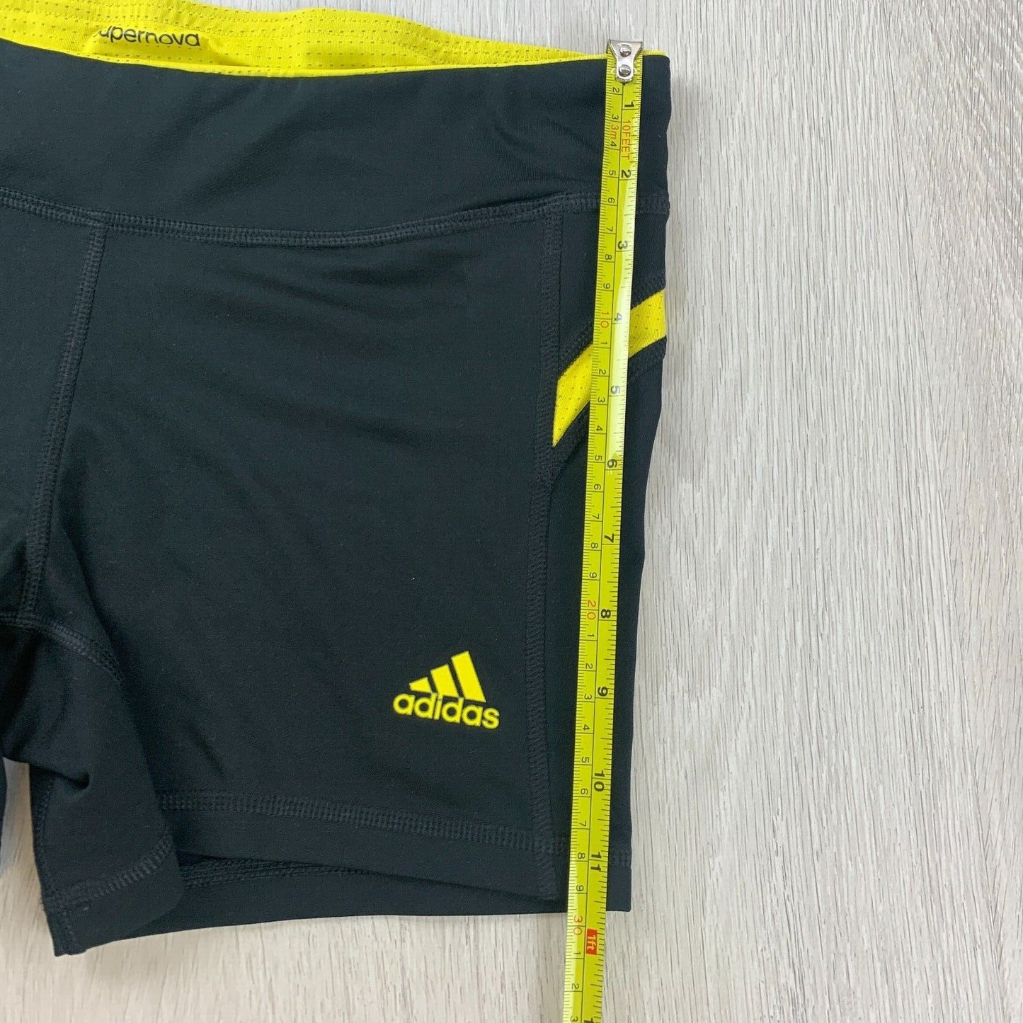 adidas Women's Supernova Bike Shorts Boston Marathon Size Large