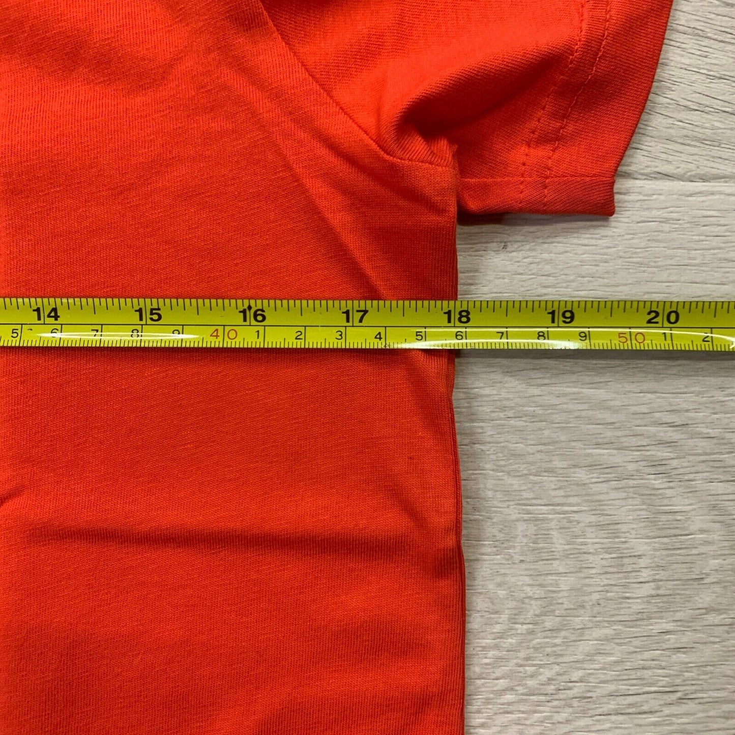 PUMA one8 Virat Kohli Cricket Men's Red T-Shirt Size Small (New)