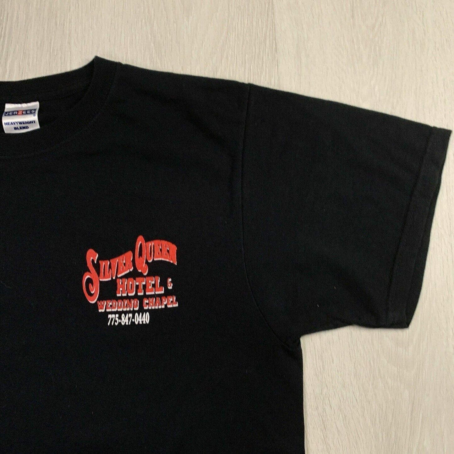 Silver Queen Hotel & Wedding Chapel Mens Black T-Shirt Size M