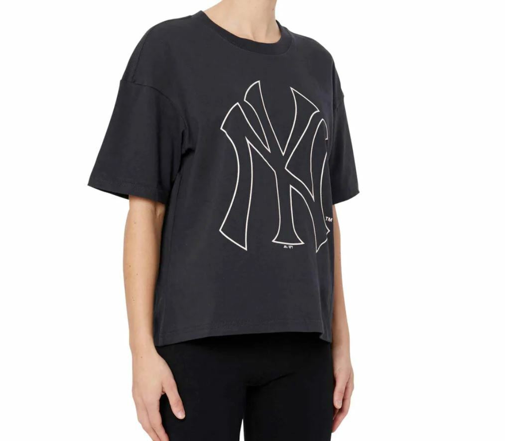 Majestic New York Yankees Oversize Boxy Women's Tee T-Shirt (New)