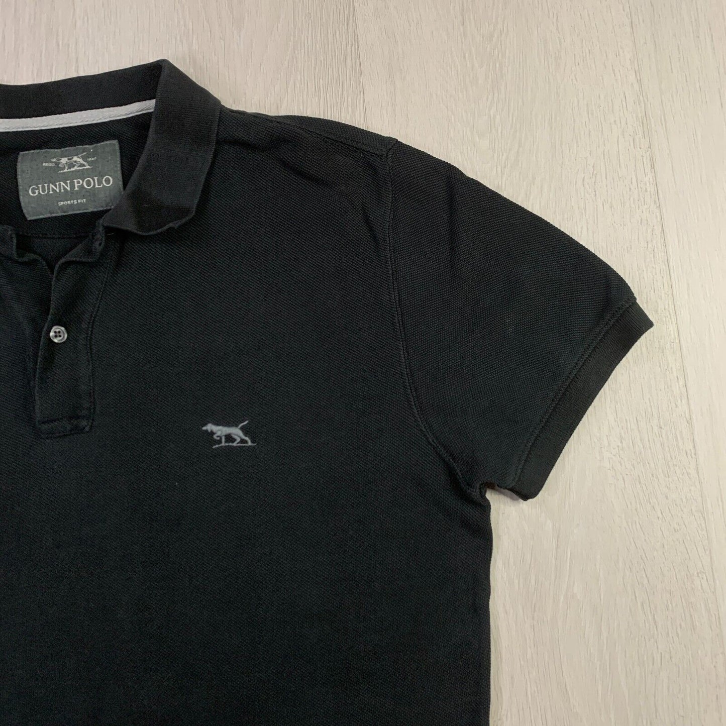 Rodd & Gun Mens Sports Fit Black Polo Shirt Size Medium