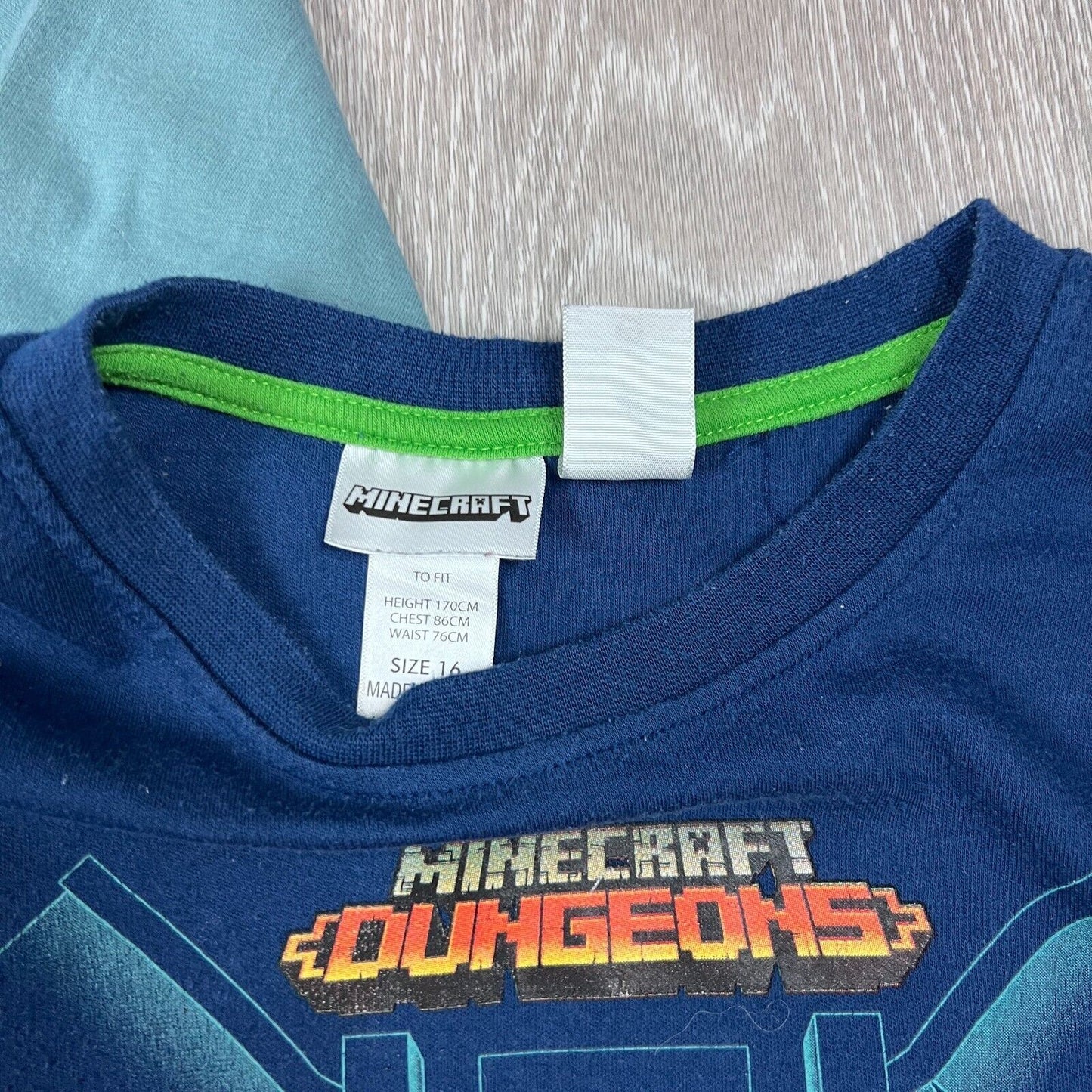 Sonic The Hedge Hog AND Minecraft Boys T-Shirts Size