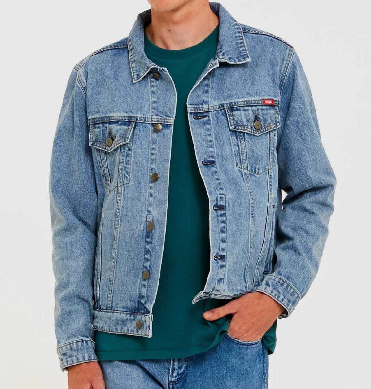 Wrangler Mens Blue Denim Trucker Jacket Size Large (New)