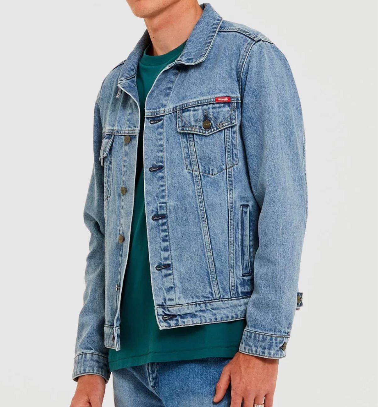 Wrangler Mens Blue Denim Trucker Jacket Size Large (New)