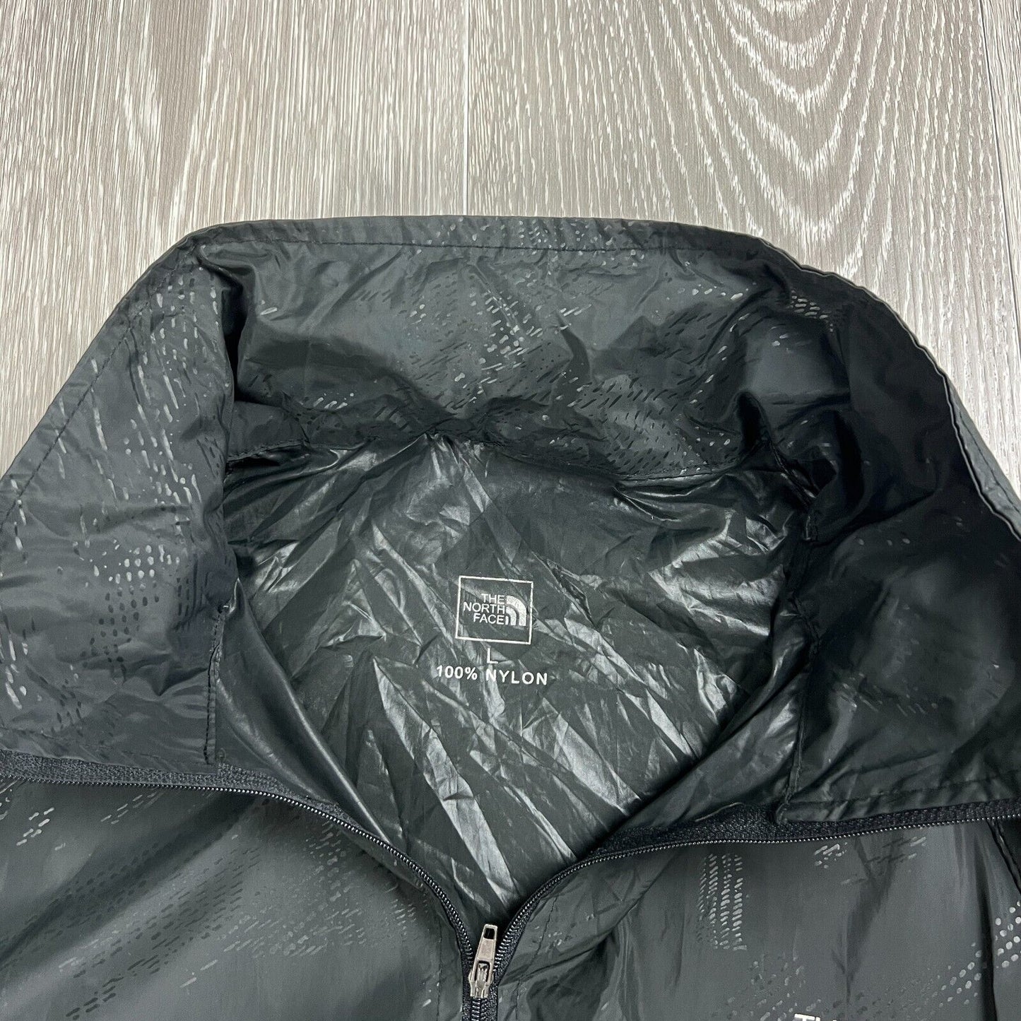 The North Face Womens Black Waterproof Windbreaker Size Large